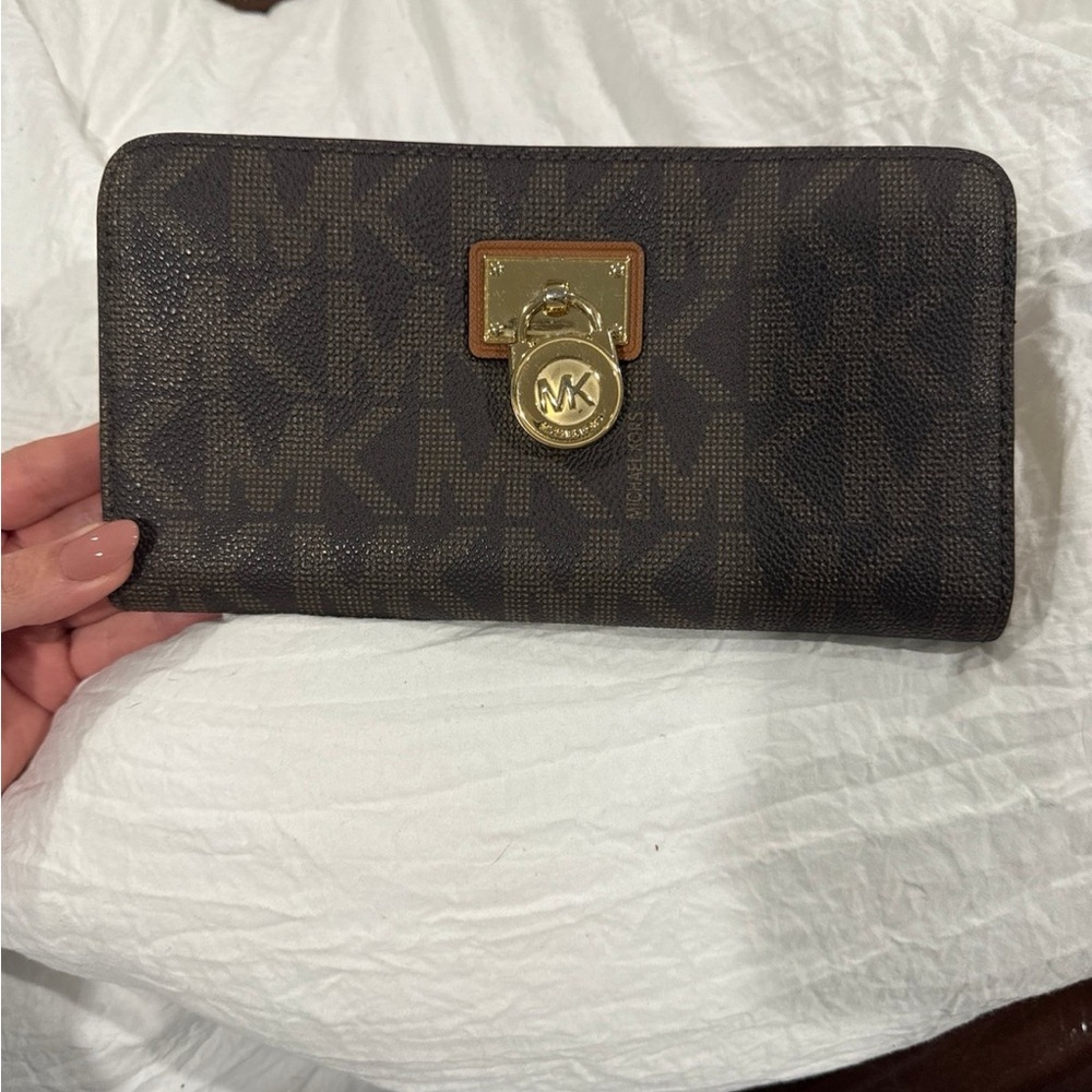 Michael Kors Dark Brown Logo Wallet